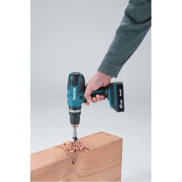 Perceuse visseuse à percussion 18 v 1,5 ah hp457dwe10 makita