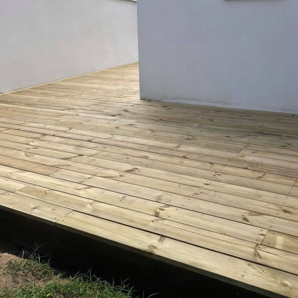 Lame en pin du nord lisse 5400x145x27 mm classe 4