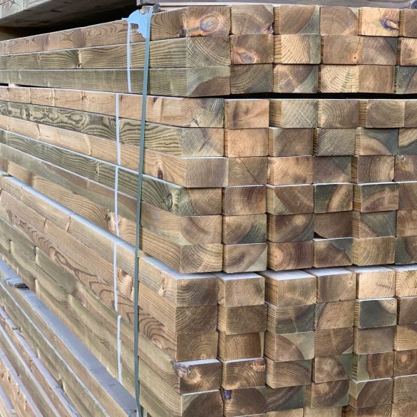 Bois d'ossature en pin raboté 70x45 mm l.3,00 m classe 4