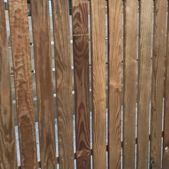 Lame terrasse pin brun 145x22mm l.2,00 m classe 4