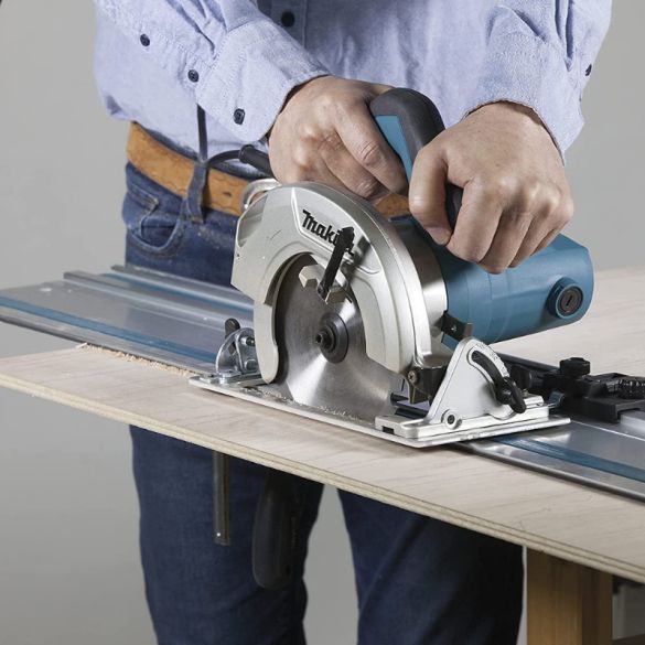 Scie circulaire 1050w Ø 165 mm - coupe à 90° h de coupe maxi 54,4mm | makita hs6601j