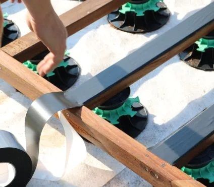 Plot lambourde terrasse essentiel réglable 20-40 mm jouplast