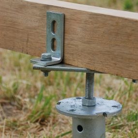 Connecteur woodbasic weasyfix pour terrasse piscine
