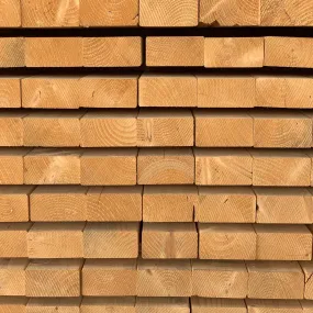 Bois d'ossature en sapin 95x45 mm long. 6,00 m traité classe 2