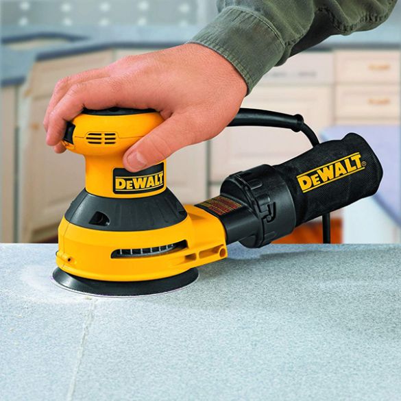 10 disques abrasifs grain 80 - Ø 125 mm - velcro - 8 perforations | DEWALT DT3103