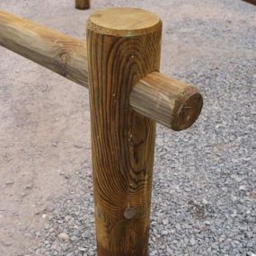 Rondin bois percé 1,50 m diamètre 140 mm pour clôture ranch